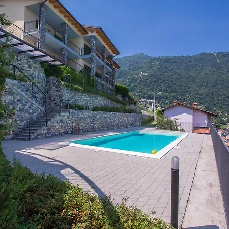 דירה Sleeps 4 Pool *